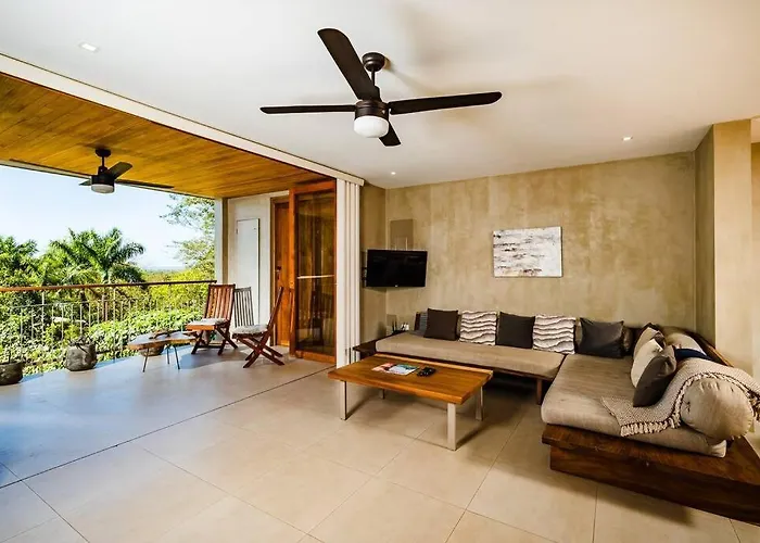 Spacious & Serene With Partial Ocean & Jungle View Tamarindo