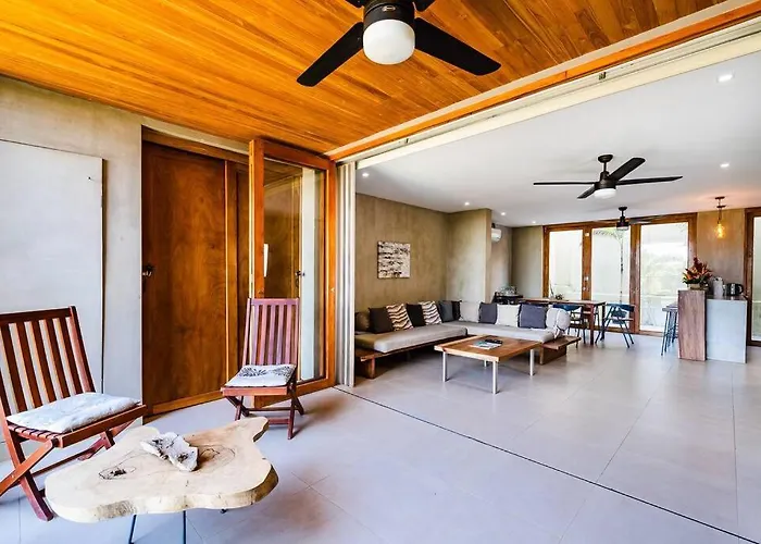 Spacious & Serene With Partial Ocean & Jungle View Apartahotel Tamarindo