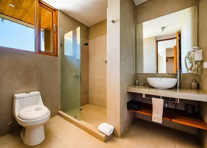 Spacious & Serene With Partial Ocean & Jungle View Apartahotel Tamarindo
