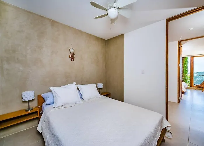Spacious & Serene With Partial Ocean & Jungle View Apartahotel 4*