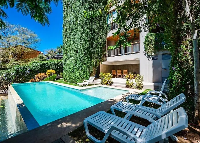 Apartahotel Spacious & Serene With Partial Ocean & Jungle View 4*