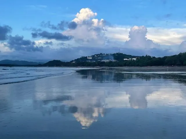 Apartahotel Spacious & Serene With Partial Ocean & Jungle View Tamarindo